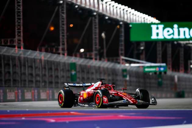 F1 - LAS VEGAS GRAND PRIX 2025 16 LECLERC Charles (mco), Scuderia Ferrari SF-25, action during the 2025 Formula 1 Las Vegas Grand Prix, 22th round of the 2025 FIA Formula One World Championship, WM, Weltmeisterschaft from November 21 to 23, 2025 on the Las Vegas Strip Circuit, in Paradise, Nevada, United States of America - ParadiseUnited States  Copyright: xJoaoxFilipex