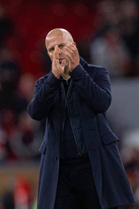 (251123) -- LONDON, Nov. 23, 2025 -- Liverpool s head coach Arne Slot reacts to supporters after the English Premier League match between Liverpool FC and Nottingham Forest FC in Liverpool, Britain, on Nov. 22, 2025. FOR EDITORIAL USE ONLY. NOT FOR SALE FOR MARKETING OR ADVERTISING CAMPAIGNS. NO USE WITH UNAUTHORIZED AUDIO, VIDEO, DATA, FIXTURE LISTS, CLUB LEAGUE LOGOS OR LIVE SERVICES. ONLINE IN-MATCH USE LIMITED TO 45 IMAGES, NO VIDEO EMULATION. NO USE IN BETTING, GAMES OR SINGLE CLUB LEAGUE PLAYER PUBLICATIONS. (SP)BRITAIN-LONDON-FOOTBALL-ENGLISH PREMIER LEAGUE-LIVERPOOL VS NOTTINGHAM FOREST LixYing 