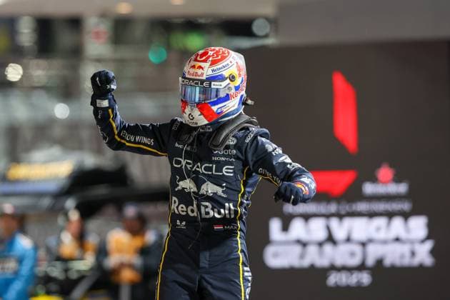 Winner, Sieger, Max Verstappen (Oracle Red Bull Racing 1), Grosser Preis von Las Vegas, Motorsport, Herren, Formel 1, Rennen, 22.11.2025 Las Vegas Nevada USA