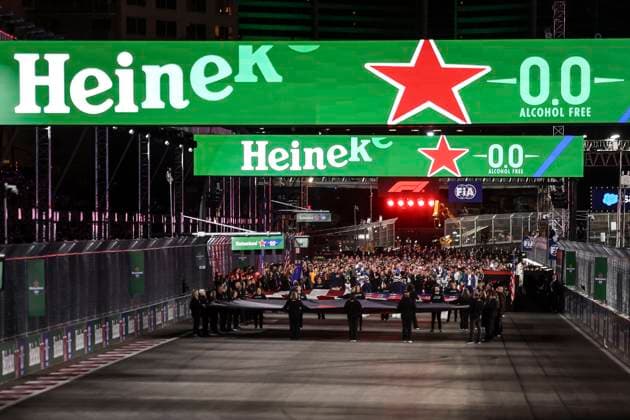 Formula1; Round22; Las Vegas Grand Prix; USA Pre race event before the start during Formula1 Heineken Las Vegas Grand Prix on november 22., 2025 in Las Vegas Strip Circuit, United States Of America Zsombor Toth Las Vegas Las Vegas Strip Circuit Nevada United States Of America