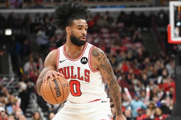 Chicago Bulls v Washington Wizards - NBA, Basketball Herren, USA CHICAGO,ILLINOIS - NOVEMBER 22 : Coby White (0) of Chicago Bulls in action during NBA basketball game between Chicago Bulls and Washington Wizards at the United Center in Chicago, United States on November 22, 2025. Jacek Boczarski Anadolu Chicago United States. Editorial use only. Please get in touch for any other usage.  Copyright: x2025xAnadoluxJacekxBoczarskix