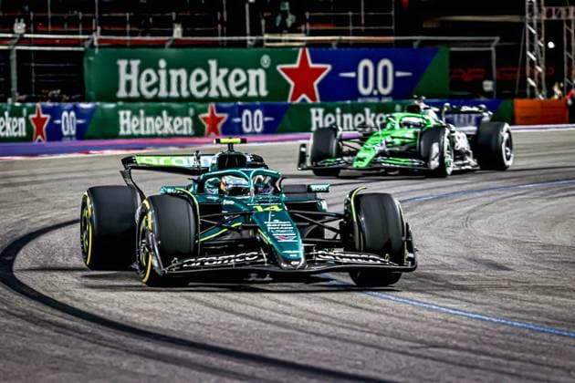 Fernando Alonso (ESP) - Aston Martin Aramco F1 Team - Aston Martin AMR25 - Mercedes during the Sunday of the Formula 1 Heineken Las Vegas Grand Prix 2025 at Las Vegas Strip Circuit, ahead of Round 22 of 24 of the 2025 FIA Formula One World Championship, WM, Weltmeisterschaft (November 20-23, 2025). Formula 1 Heineken Las Vegas Grand Prix 2025