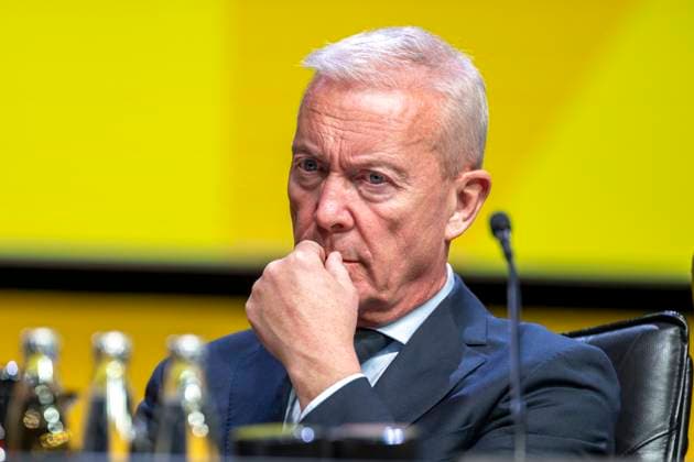 23.11.25, Mitgliederversammlung von Borussia Dortmund in den Westfalenhallen Dortmund. Geschäftsführer Thomas Treß sitzt auf der Bühne. Copyright: xInderlied Kirchner-Mediax