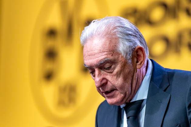23.11.25, Mitgliederversammlung von Borussia Dortmund in den Westfalenhallen Dortmund. Präsident Dr. Reinhold Lunow reagiert. Copyright: xInderlied Kirchner-Mediax