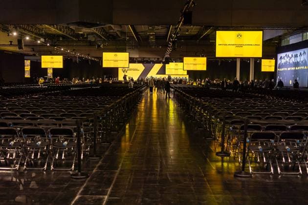 23.11.2025, Fussball, Saison 2025 2026, 1. Bundesliga, Mitgliederversammlung Borussia Dortmund, Blick in die Messehalle, Dortmund Messe Wetsfalenhalle NRW Deutschland xRHR-FOTO DEx Copyright: DennisxEwert RHR-FOTOx RHR-FOTO DE