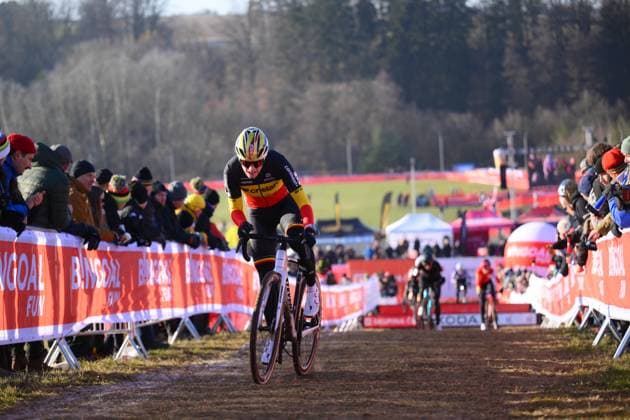 Belgian Marion Norbert Riberolle pictured in action during the women elite race at the World Cup cyclocross cycling event in Tabor, Czech Republic, stage 1 (out of 12) of the UCI World Cup cyclocross competition, Sunday 23 November 2025. DAVIDxPINTENS  x143627961x