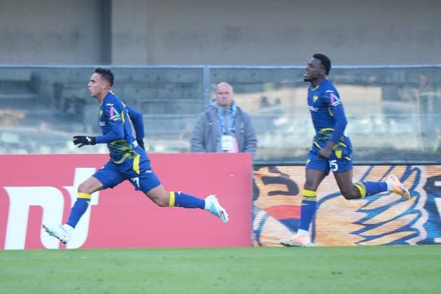 CALCIO - Serie A - Hellas Verona FC vs Parma Calcio Giovane Santana Do Nascimento of Hellas Verona FC celebrates after scores a goal during the soccer match between Hellas Verona FC and Parma Calcio, MD12 of Serie A Enilive Italian soccer championship 2025 2026 at Marcantonio Bentegodi Stadium on November 23, 2025, Verona, Italy. Verona Italy  Copyright: xIPAxSport ABACAx