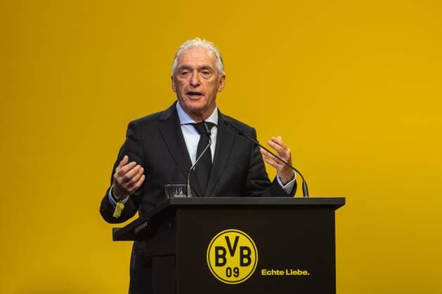 23.11.2025, Fussball, Saison 2025 2026, 1. Bundesliga, Mitgliederversammlung Borussia Dortmund, Präsident Dr. Reinhold Lunow (Borussia Dortmund) mit seiner letzen Rede, Dortmund Messe Wetsfalenhalle NRW Deutschland xRHR-FOTO DEx Copyright: DennisxEwert RHR-FOTOx RHR-FOTO DE
