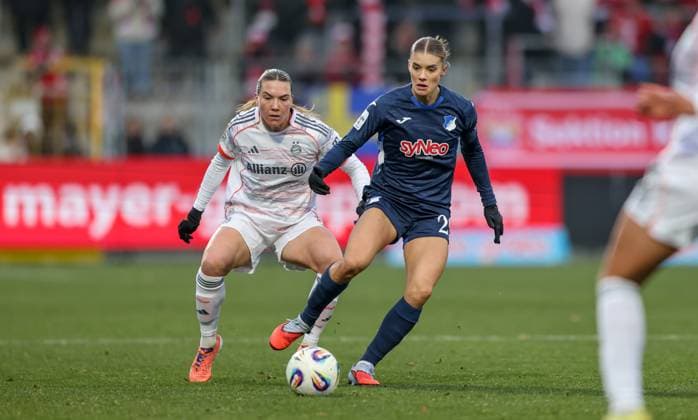 DEU, Hoffenheim, TSG Hoffenheim vs FC Bayern München, Google Pixel Bundesliga, DFB, Saison 2526, Dietmar-Hopp-Stadion, 11. Spieltag, im Bild v.l.n.r: Vanessa Gilles (Bayern München 2), Selina Cerci (Hoffenheim 29) DFB DFL REGULATIONS PROHIBIT ANY USE OF PHOTOGRAPHS AS IMAGE SEQUENCES AND OR QUASI-VIDEO, 23.11.2025, Copyright: HMBxMedia HendrikxHamelau