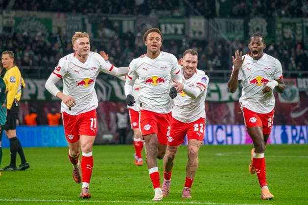 GER, Leipzig, Fußball, DFL Bundesliga, 11. Spieltag, RB Leipzig vs. Werder Bremen im Bild v.l.: Assan Ouedraogo (RB Leipzig 20), Torjubel 23.11.2025, Red-Bull Arena Leipzig DFL DFB REGULATIONS PROHIBIT ANY USE OF PHOTOGRAPHS AS IMAGE SEQUENCES AND OR QUASI-VIDEO, Copyright: HMBxMedia PaulxFritz