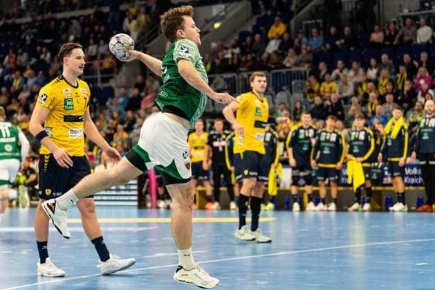 23.11.2025, xdaymx, Handball Daikin HBL, Rhein Neckar Loewen - Füchse Berlin Hakun West al Teigum (Füchse) (DFL DFB REGULATIONS PROHIBIT ANY USE OF PHOTOGRAPHS as IMAGE SEQUENCES and or QUASI-VIDEO) Mannheim