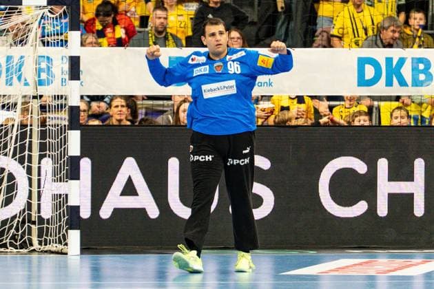 23.11.2025, xdaymx, Handball Daikin HBL, Rhein Neckar Loewen - Füchse Berlin Dejan Milosavljec (Füchse) (DFL DFB REGULATIONS PROHIBIT ANY USE OF PHOTOGRAPHS as IMAGE SEQUENCES and or QUASI-VIDEO) Mannheim