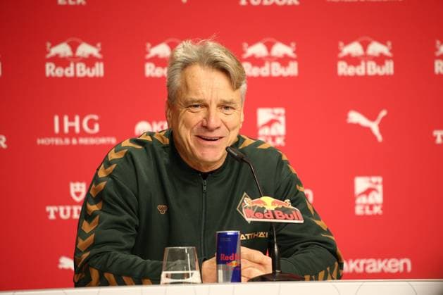 Deutschland: Fussball Bundesliga 2025 26, 11. Spieltag - RB Leipzig vs SV Werder Bremen - Red Bull Arena -Stadion (Leipzig): Pressekonferenz des Trainers Horst Steffen (Trainer SV Werder Bremen) Leipzig Copyright: xAymanxAlahmedx