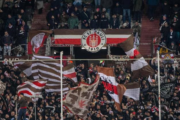 Fussball, Herren, Saison 2025 2026, 1. Bundesliga (11. Spieltag), FC St. Pauli - 1. FC Union Berlin, Fans von St. Pauli, 23.11. 2025, Copyright: xMatthiasxKochx