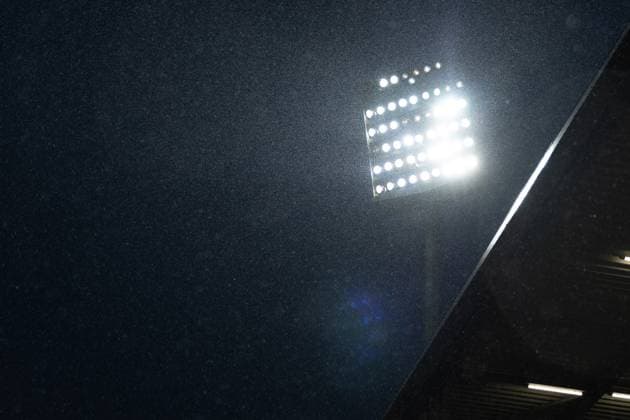 23.11.2025, xkwix, Fußball, Regionalliga West, VfL Bochum 1848 U21, U 21 - FC Gütersloh, Vonovia Ruhrstadion: Flutlicht vom Ruhrstadion NRW Deutschland