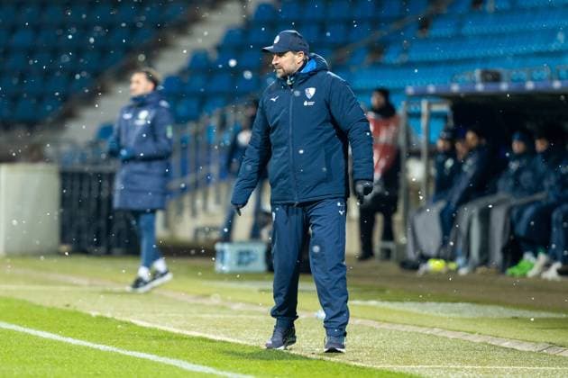 23.11.2025, xkwix, Fußball, Regionalliga West, VfL Bochum 1848 U21, U 21 - FC Gütersloh, Vonovia Ruhrstadion: Heiko Butscher (VfL Bochum U21 Cheftrainer) NRW Deutschland