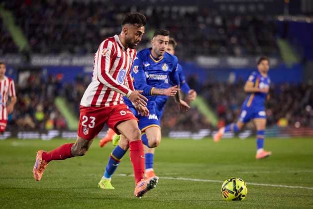 Nicolas Gonzalez (Atletico de Madrid) controls the ball during the LaLiga EA Sports match between Getafe CF v AtlÃ tico Madrid at Coliseum on November 23, 2025 in Getafe, Spain. (Photo by Manu Reino DeFodi Images)