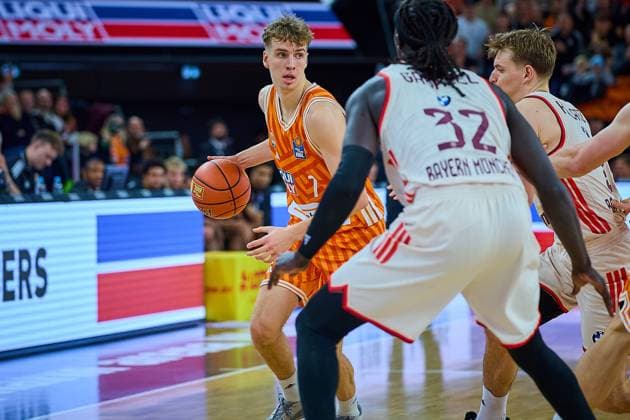 Tobias Jensen (ratiopharm ulm, 07) GER, ratiopharm ulm vs. FC Bayern, Basketball, 8. Spieltag, EasyCredit Bundesliga, Spielzeit 2025 2026, 23.11.2025 GER, ratiopharm ulm vs. FC Bayern, Basketball, 8. Spieltag, EasyCredit Bundesliga, Spielzeit 2025 2026, 23.11.2025 Neu-Ulm Copyright: xEibner-Pressefoto GeraldxOelze-dexStoppanyx EP_ODS