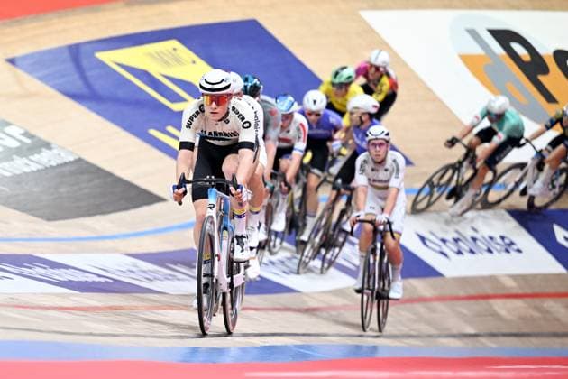 Belgian Tom Crabbe pictured in action during the last day of the Zesdaagse Vlaanderen-Gent six-day indoor Track cycling, Rad, Radsport, Bahnrad, Bahn event at the indoor cycling arena t Kuipke, Sunday 23 November 2025, in Gent. MAARTENxSTRAETEMANS  x143689513x