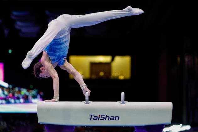 FIG Artistic Gymnastics Junior World Championships Arsenii Dukhno of Russia in action during the Men s pommel horse finals at the Artistic Gymnastics Junior World Championships in Pasay City, Manila, Philippines on November 23, 2025. Manila PHILIPPINES  Copyright: xMatrixxImagesx xMarkxCristinox