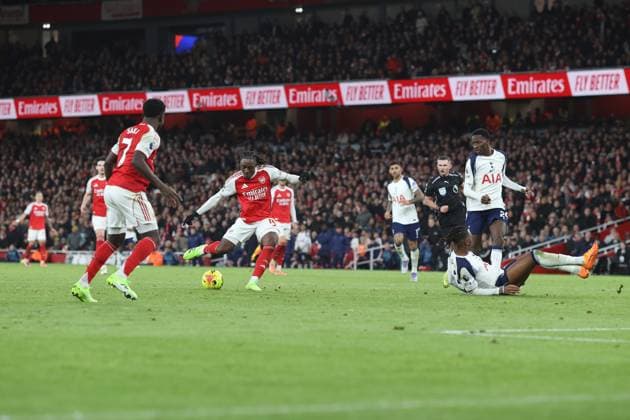 Arsenal v Tottenham 23 November 2025, London - Premier League Football - Arsenal v Tottenham Hotspur - Eberechi Eze of Arsenal scores a hat-trick and their 4th goal - Photo: Charlotte Wilson Offside. London UK Copyright: xCharlottexWilsonx xOffsidexOffside