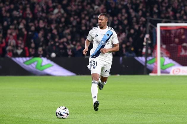 LOSC Lille v Paris FC - Ligue 1 McDonald s 2025 2026 31 Samir CHERGUI (pfc) during the Ligue 1 McDonald s match between Lille and Paris at Stade Pierre Mauroy on November 23, 2025 in Lille, France. Lille France  Copyright: xFEPx 776417692
