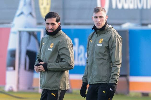 24.11.2025, Fussball, Saison 2025 2026, UCL, Abschlusstraining Borussia Dortmund, v. l. Emre Can (Borussia Dortmund), Nico Schlotterbeck (Borussia Dortmund), Dortmund Trainingsgelände BVB NRW Deutschland xRHR-FOTO DEx Copyright: DennisxEwert RHR-FOTOx RHR-FOTO DE