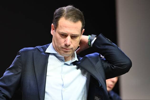 Lars RICKEN, Vorstandsmitglied, Hauptversammlung der Borussia Dortmund GmbH & Co. KGaA, Dortmunder Westfalenhalle, 24.11.2025 oÂ