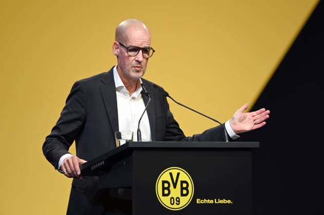 Carsten CRAMER, Vorstandsmitglied, Hauptversammlung der Borussia Dortmund GmbH & Co. KGaA, Dortmunder Westfalenhalle, 24.11.2025 oÂ