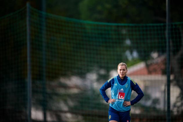 251124 Linda Sembrant of the women s national football team of Sweden at a training session on November 24, 2025 in Albufeira. Photo: Ludvig Thunman BILDBYRAN kod LT LT0751 fotboll football soccer fotball träning practice training sverige sweden dam bbeng sverige sweden Copyright: LUDVIGxTHUNMAN BB251124LT011