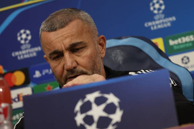 November 24, 2025, Naples, Napoli, Italy: Qurban Qurbanov coach of Quarabaknduring a press conference, PK, Pressekonferenz and head of match of the UEFA Champions League 2025 26, League Phase at Stadio Maradona on September 30, 2025 in Naples, Italy Naples Italy - ZUMAl131 20251124_zsp_l131_023 Copyright: xCiroxDexLucax