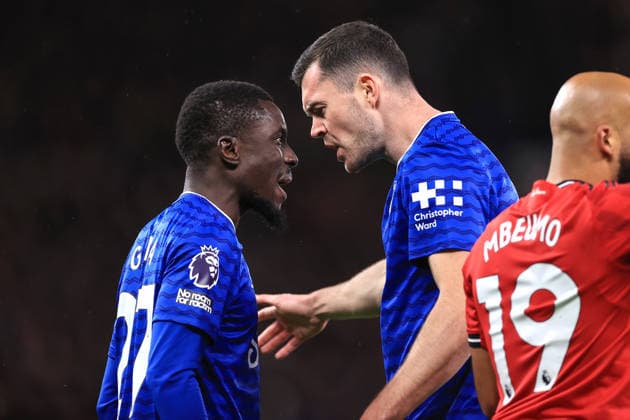 Football - Premier League - Manchester United, ManU v Everton 24th November 2025 - Premier League - Manchester United v Everton - Idrissa Gueye of Everton clashes with teammate Michael Keane resulting in a red card for Gueye - Photo: Simon Stacpoole Offside. Manchester UK Copyright: xSimonxStacpoolexOffside