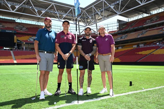 GOLF AUSTRALIAN PGA, Golf Herren PREVIEW, (Left to right) Marc Leishman, Lions player Hugh McCluggage, Broncos captain Adam Reynolds and Cam Smith are seen on Suncorp Stadium ahead of the 2025 Australian PGA Championship, at Suncorp Stadium, in Brisbane, Tuesday, November 25, 2025. ( BRISBANE QUEENSLAND AUSTRALIA  Copyright: xDARRENxENGLANDx 20251125113544951185