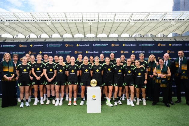 MATILDAS MEDIA CALL, Matildas players, corporate and Asian Cup 2026 partners pose for a photograph during a Matildas media opportunity at CommBank Stadium, in Sydney, Tuesday, November 25, 2025. ( NO ARCHIVING SYDNEY NEW SOUTH WALES AUSTRALIA  Copyright: xDANxHIMBRECHTSx 20251125127994424267