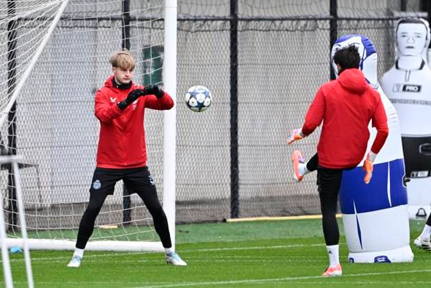 Sporting CP v Club Brugge - UEFA Champions League Media Activities 25 11 2025 WESTKAPELLE, BELGIUM - NOVEMBER 25 : Jackers Nordin goalkeeper of Club Brugge pictured during a training session ahead of the UEFA Champions League 2025 26 League Phase MD5 match between Sporting CP and Club Brugge on November 25, 2025 in Westkapelle, Belgium, 25 11 2025 Westkapelle Belgium  Copyright: xJanxDexMeuleneirx