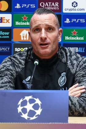 Club s head coach Nicky Hayen pictured during a press conference, PK, Pressekonferenz of Belgian soccer team Club Brugge KV, on Tuesday 25 November 2025 in Westkapelle. The team is preparing for tomorrow s game against Portuguese Sporting CP, on day five of the League phase of the UEFA Champions League tournament. BRUNOxFAHY  x144141362x