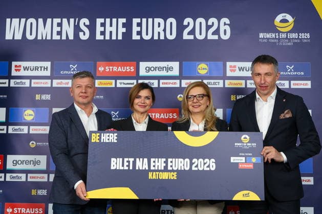 WARSZAWA 25.11.2025 KONFERENCJA PRASOWA ZWIAZKU PILKI RECZNEJ W POLSCE - MISTRZOSTWA EUROPY KOBIET 2026 --- press conference, PK, Pressekonferenz OF THE POLISH HANDBALL FEDERATION - WOMENS EHF EURO 2026 MONIKA LISTKIEWICZ SLAWOMIR SZMAL JOANNA COMBERSKA BILET EVENTIM FOT. ANNA KLEPACZKO FOTOPYK NEWSPIX.PL --- newspix.pl POLAND OUT! 