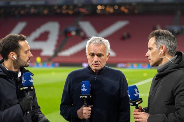 25.11.2025, Fussball: UEFA Champions League, Saison 2025 2026, Gruppenphase, 05. Spieltag, Ajax Amsterdam - Benfica Lissabon in der Johan Cruijff ArenA in Amsterdam. Jose Mourinho (Benfica Lissabon, Trainer) im Interview. Foto: Kirchner-Media Thomas Haesler Copyright: xKirchner-Media ThomasxHaeslerx