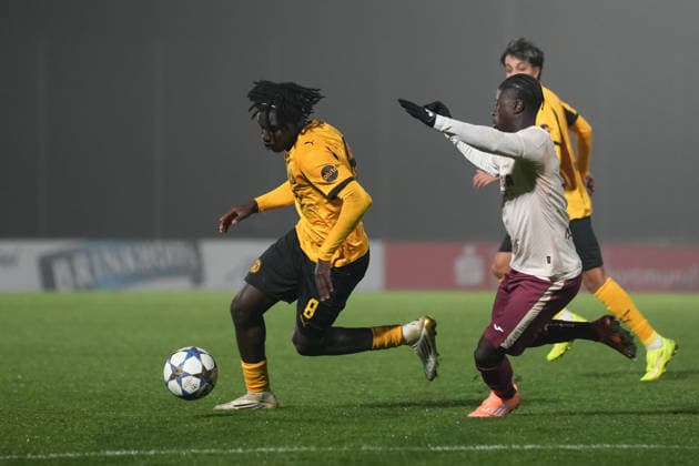 Dienstag, 25.11.2025 Saison 2025 2026 5. Spieltag UEFA Youth League im BVB Fußballpark Hohenbuschei, Dortmund, Germany. BV Borussia Dortmund U19 - Villarreal FC U19. Ousmane Diallo (BVB)