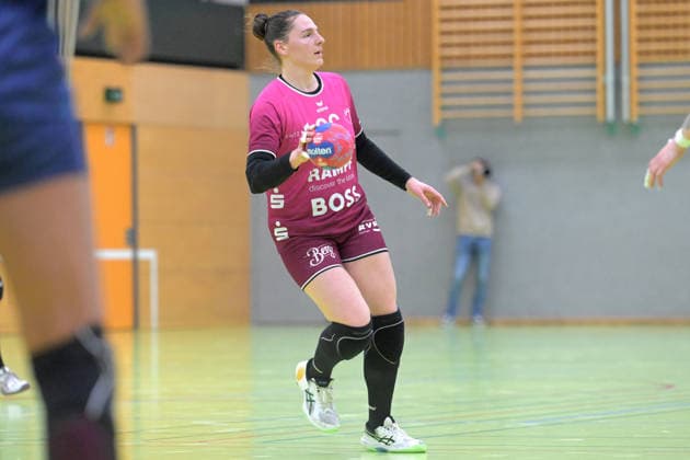 Svenja Huebner (TusSies Metzingen, 26) TusSies Metzingen vs. Brasilien, Handball, Testspiel, Saison 2025 2026, 25.11.2025 TusSies Metzingen vs. Brasilien, Handball, Testspiel, Saison 2025 2026, 25.11.2025 Holzgerlingen Copyright: xEibner-Pressefoto TobiasxBaurx EP_TBR