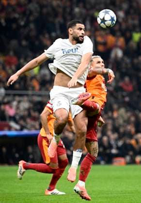 Galatasaray v Royale Union Saint-Gilloise - UEFA Champions League ISTANBUL, TURKEY - NOVEMBER 25 : Zorgane Adem midfielder of Union Saint-Gilloise and Torreira Lucas midfielder of Galatasaray during the UEFA Champions League 2025 26 League Phase MD5 match between Galatasaray and Royale Union Saint-Gilloise on November 25, 2025 in Istanbul, Turkey, 25 11 2025 Istanbul Turkey  Copyright: xPeterxDexVoechtx