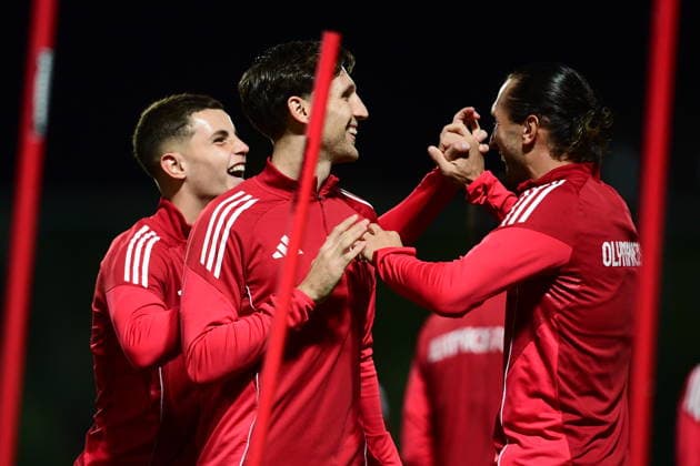 UEFA Champions League -Olympiacos Training Session - Olympiacos players attend a traiining session ahead of the UEFA Champions League Phase matchday 5 soccer match between Olympiacos and Real Madrid in Piraeus, Greece, 25 November 2025. IMAGO ONE INCH PRODUCTIONS PIRAEUS GREECE Copyright: xONExINCHxPRODUCTIONSx 6749402