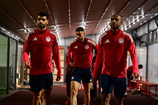 UEFA Champions League -Olympiacos Training Session - Olympiacos players attend a traiining session ahead of the UEFA Champions League Phase matchday 5 soccer match between Olympiacos and Real Madrid in Piraeus, Greece, 25 November 2025. IMAGO ONE INCH PRODUCTIONS PIRAEUS GREECE Copyright: xONExINCHxPRODUCTIONSx 6749423