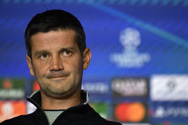 Ahead of UEFA Champions League match - Atletico Madrid v Inter MADRID, SPAIN - NOVEMBER 25: Inter head coach Cristian Chivu (C) and team player Lautaro Martinez attend a press conference, PK, Pressekonferenz at the Riyadh Air Metropolitano Stadium ahead of the UEFA Champions League week 5 match against Atletico Madrid in Madrid, Spain, on November 25, 2025. Burak Akbulut Anadolu Madrid Spain. Editorial use only. Please get in touch for any other usage.  Copyright: x2025xAnadoluxBurakxAkbulutx