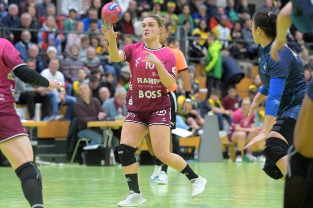 Nele Franz (TusSies Metzingen, 10) TusSies Metzingen vs. Brasilien, Handball, Testspiel, Saison 2025 2026, 25.11.2025 TusSies Metzingen vs. Brasilien, Handball, Testspiel, Saison 2025 2026, 25.11.2025 Holzgerlingen Copyright: xEibner-Pressefoto TobiasxBaurx EP_TBR