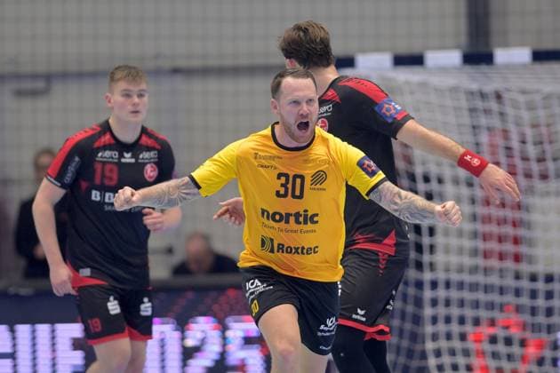 Jubel bei Emil Hansson (HF Karlskrona 30), Reynir Thor Stefansson (MT Melsungen 19), Bruno Eickhoff (MT Melsungen 53) (R) , GER, MT Melsungen - HF Karlskrona (SWE)l, Handball, EHF European League Maenner, Group Matches, Saison 2025 2026, 25.11.2025, GER, MT Melsungen - HF Karlskrona, Handball, EHF Maenner, Group Matches, Saison 2025 2026, 25.11.2025 Kassel Copyright: xEibner-Pressefotox xRolandxSippelx EP_RSL