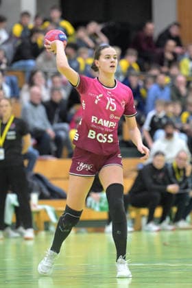 Ida Gaugisch (TusSies Metzingen, 15) TusSies Metzingen vs. Brasilien, Handball, Testspiel, Saison 2025 2026, 25.11.2025 TusSies Metzingen vs. Brasilien, Handball, Testspiel, Saison 2025 2026, 25.11.2025 Holzgerlingen Copyright: xEibner-Pressefoto TobiasxBaurx EP_TBR