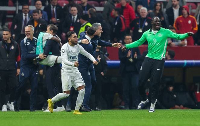 Union s Promise David celebrates after winning a soccer game between Turkish Galatasaray SK and Belgian Royale Union Saint-Gilloise on Tuesday 25 November 2025 in Istanbul, Turkey, on day 5 of the League phase of the UEFA Champions League tournament. VIRGINIExLEFOUR  x144223058x
