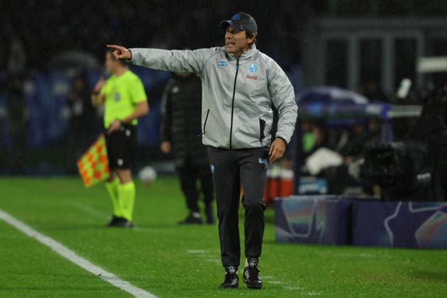 Napoli™s head coach Antonio Conte during the UEFA Champions League football match between Napoli vs Qarabag - Champions League 2025 2026 - Diego Armando Maradona stadium November 25, 2025 Naples, Italy soccer  Copyright: xAlessandroxGarofalo LaPressex