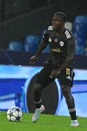 Emmanuel Addai of Qarabag in action during the Uefa Champions League match between SSC Napoli vs Qarabag at Diego Armndo Maradona Stadium  Copyright: xAgostinoxGemito IPAxSportx xipa-agency.netx xx IPA_68377532 IPA_Agency_IPA68377532